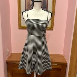 Divided summer dress S